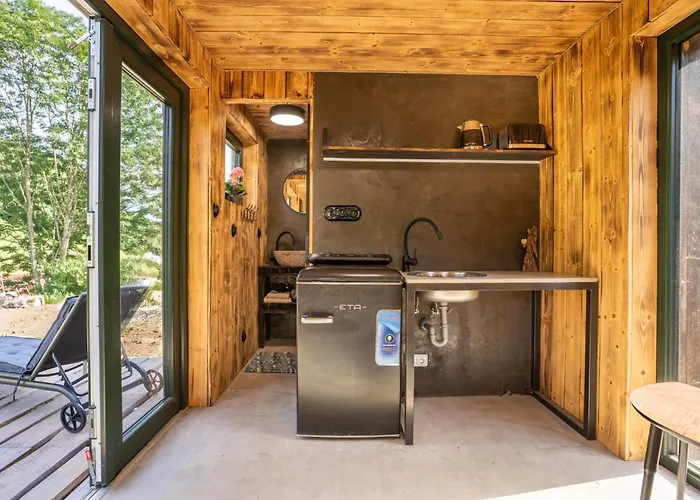 New Glamping House In Giant Mountains 別荘 *